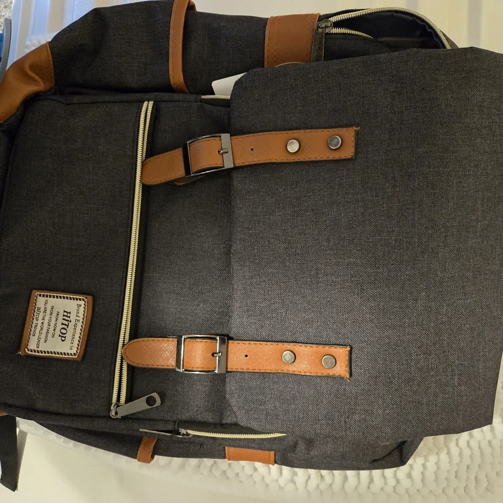 HiTop Back pack - Picture 11 of 11